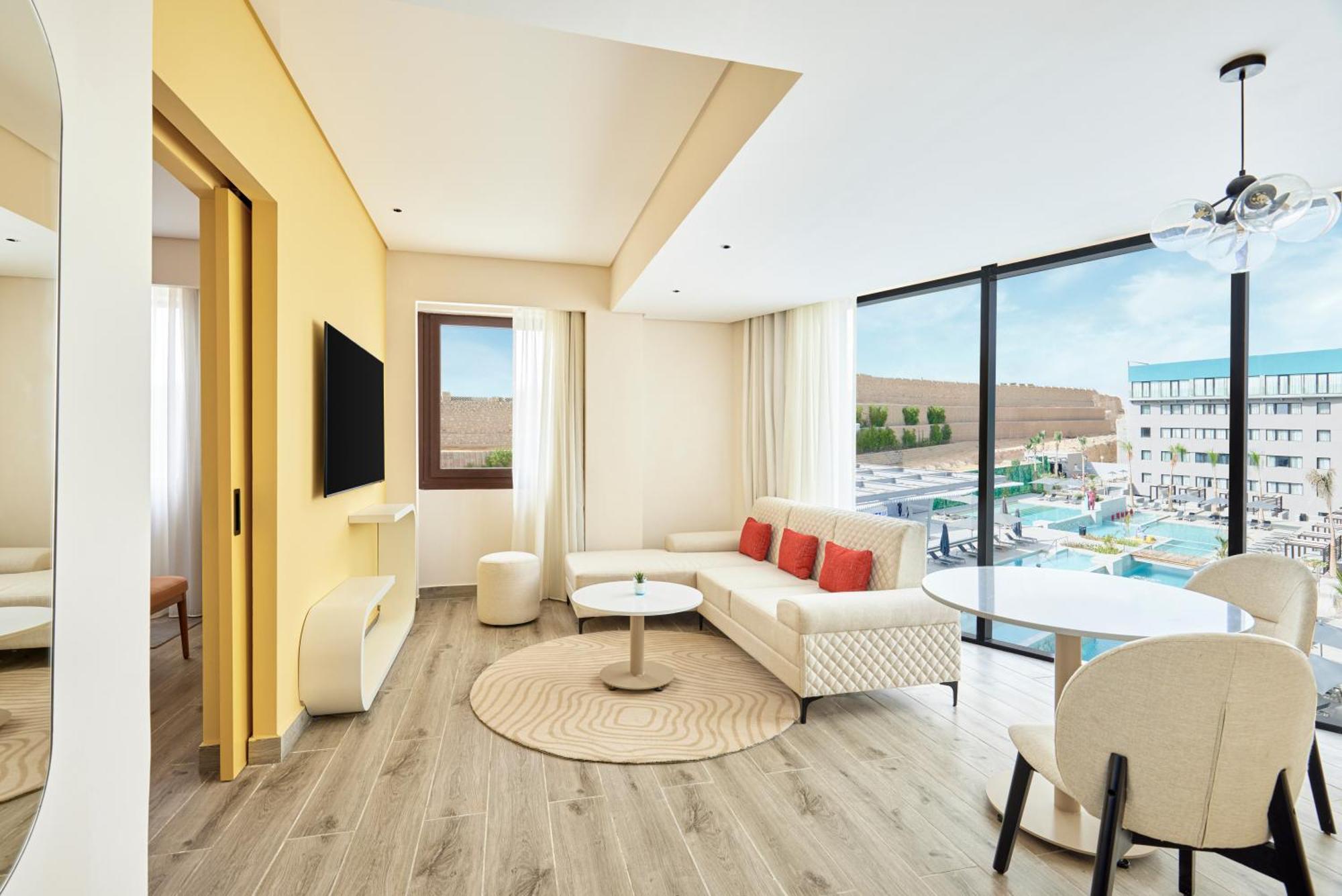 Отель Hyatt Centric Cairo West Abu Rawwash Экстерьер фото